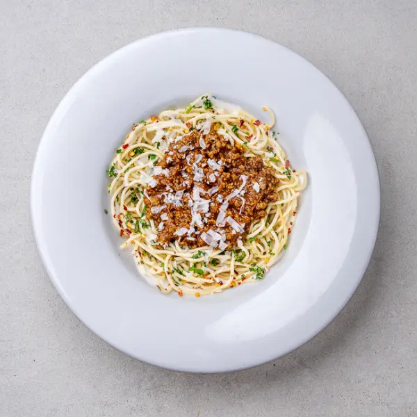 Buffalo Minced Beef with Spaghetti Aglio